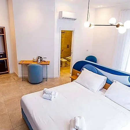 Casa Brigida - Centro Bed and Breakfast Νάπολη