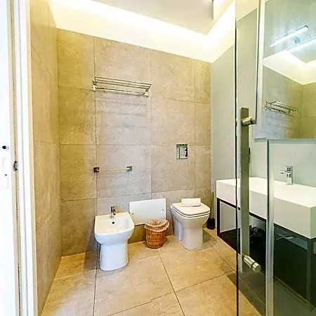 Bed and Breakfast Casa Brigida - Centro 4*